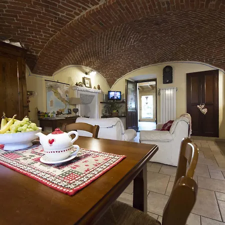 Chez Annie 住宿加早餐酒店 Donnaz